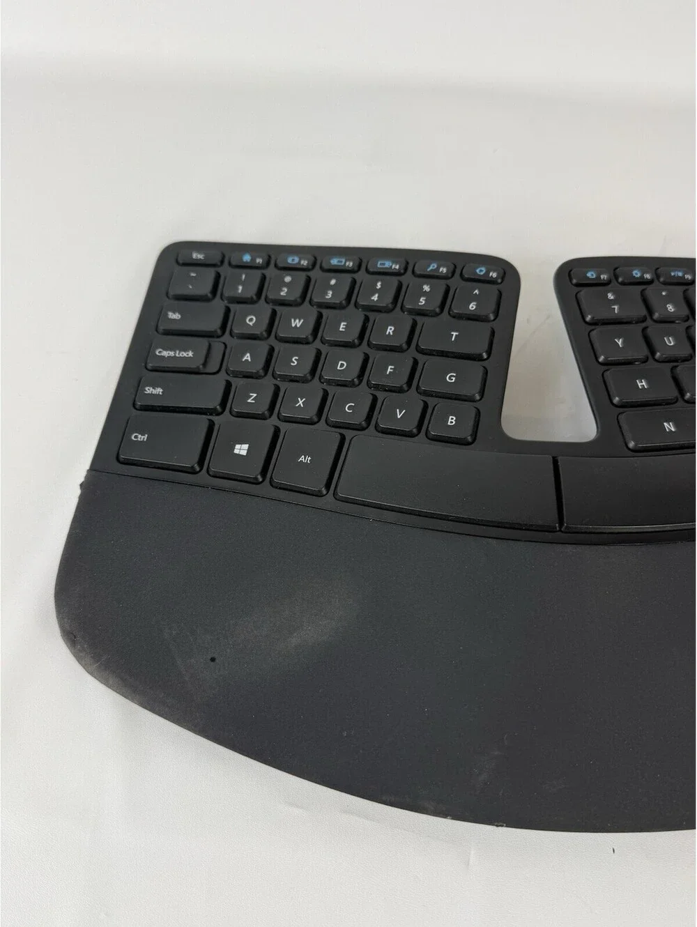 Microsoft 1559 Sculpt Ergonomic Wireless PC Keyboard NO DONGLE